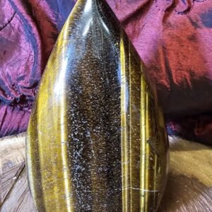 tigers eye, freeform, crystal, grounding, protection, strength, spiritual, decor
